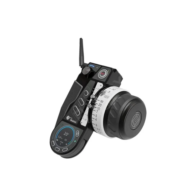 Cmotion cPRO Plus Wireless Follow Focus 手輪正面螢幕與操作按鍵配置