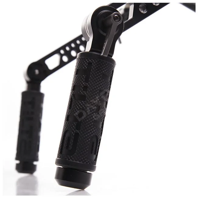 Tilta 19mm Universal Dovetail Shoulder Mount 手把與 ARRI 標準齒盤細節