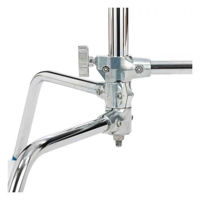 Avenger A2033L C-Stand 底座與滑動腳鎖定結構特寫