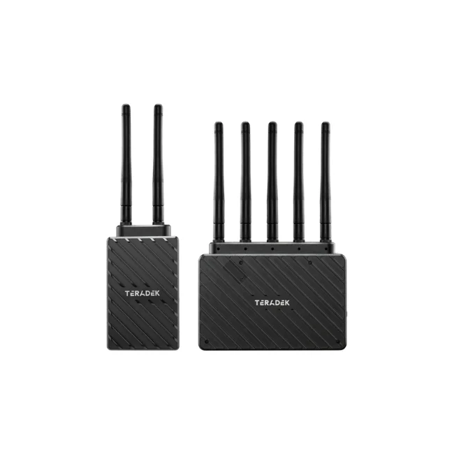 由日付租賃 DAYPAY RENTAL 提供之 TERADEK Bolt 6 LT 750 1TX/1RX 無線圖傳系統器材出租，包含發射器與接收器主機外觀。