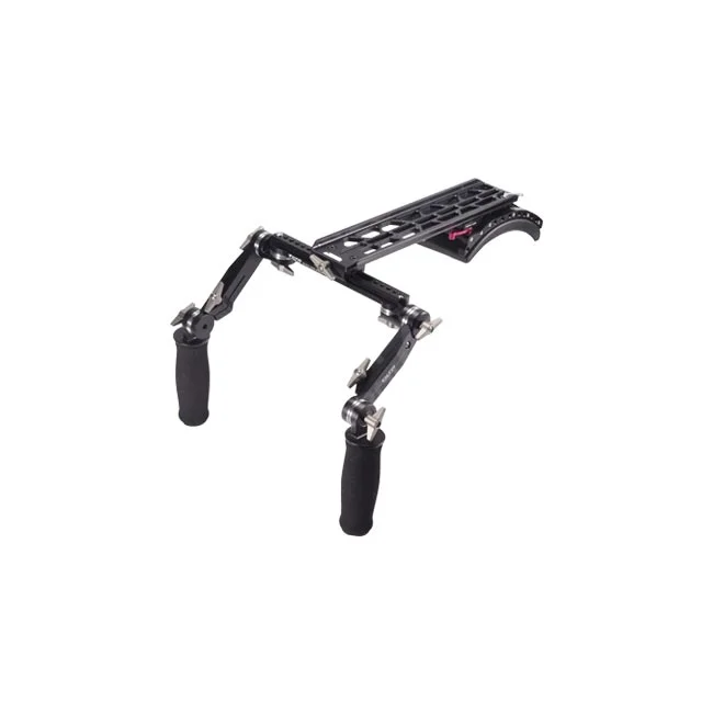 Tilta 15mm Dovetail Shoulder Mount 肩托系統正面與雙手把特寫