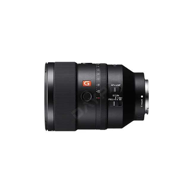 Sony FE 135mm F1.8 GM 定焦鏡頭側身